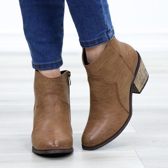 Cowgirl Ankle Booties Faux Leather - Picture 8 of 9
